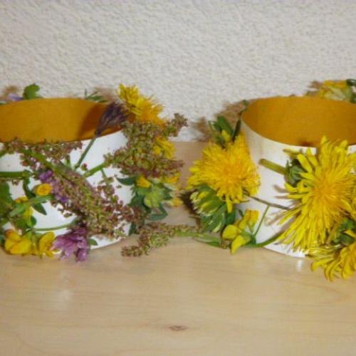 Blumenarmband