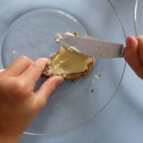 Butter aufstreichen